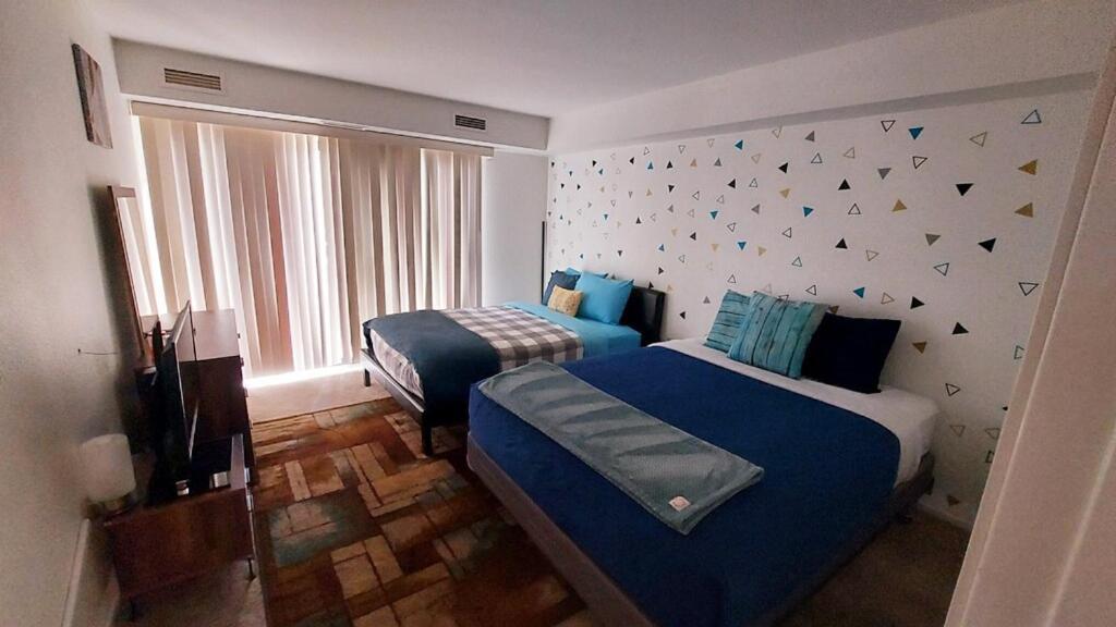 Minutes From Strip Apartment ลาสเวกัส ภายนอก รูปภาพ