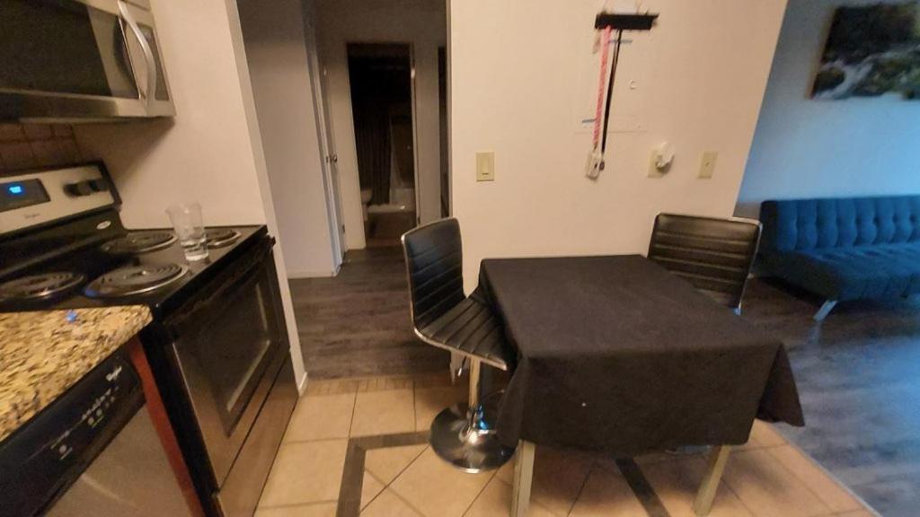 Minutes From Strip Apartment ลาสเวกัส ภายนอก รูปภาพ